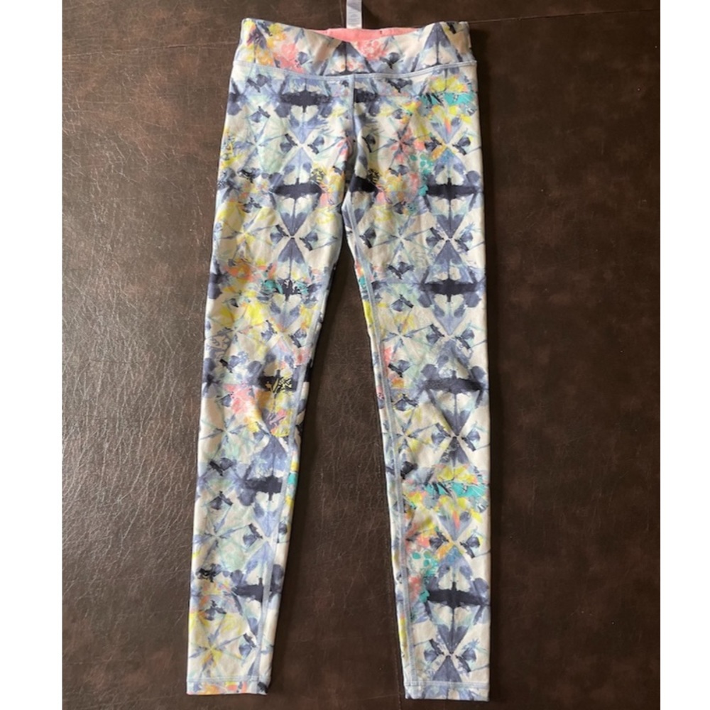 girls Ivivva patterned leggings